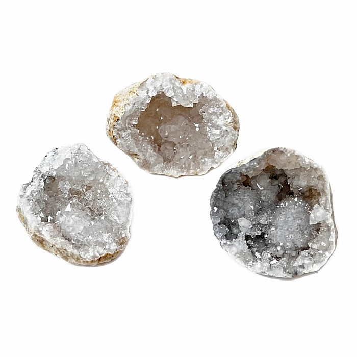 Krištáľ geodka - větší, cca 4 - 5,5 cm